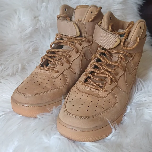 Nike Tan High-Top Sneakers - Picture 8 of 11